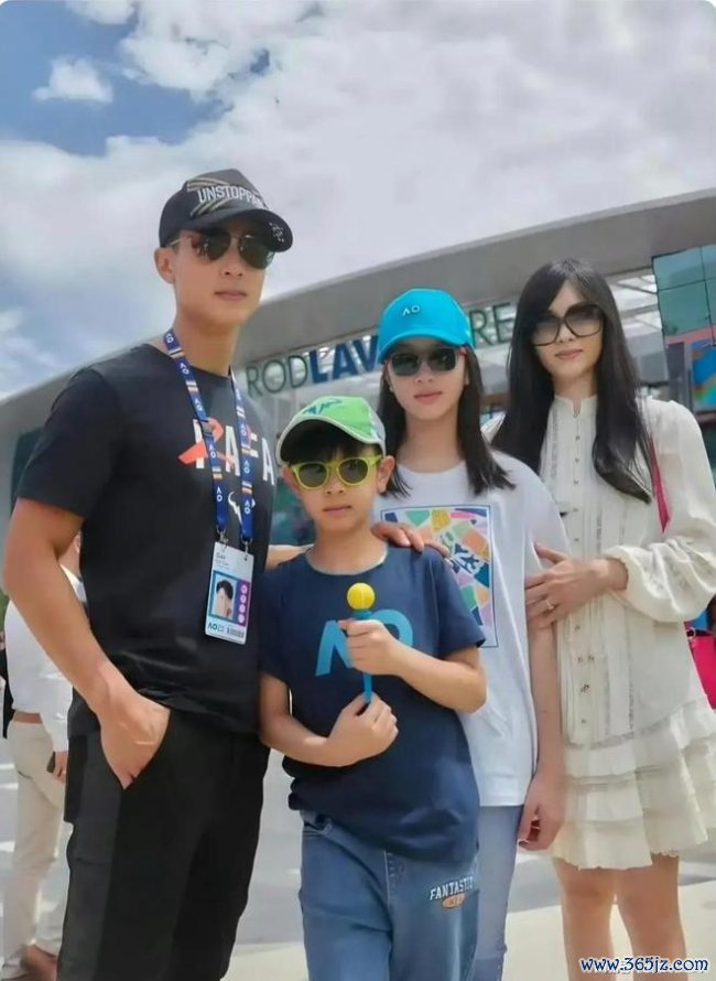 吴尊爸爸80岁景色曝光 高颜值遗传引赞赏